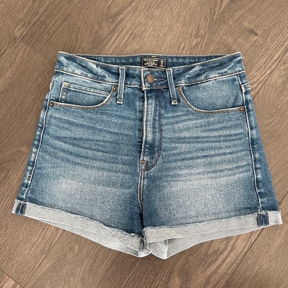 Abercrombie Simone high rise denim shorts size 25/0 - Picture 1 of 4